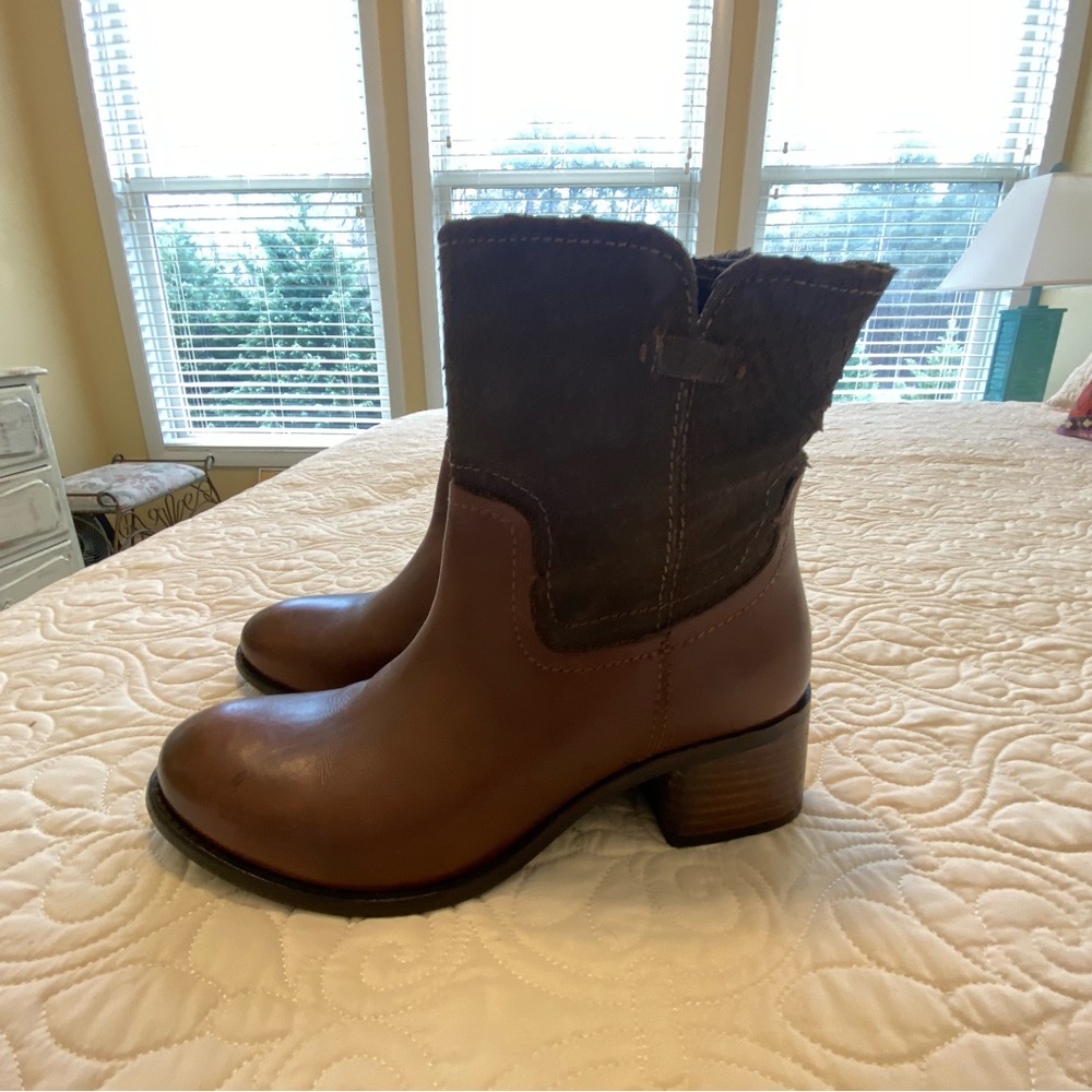 Diva True cute booties.
